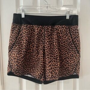 Lands' End Athletic Shorts Brown/Black Leopard Print Lightweight Relaxed Fit 8
